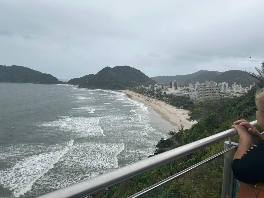 Ap Em Guaruja - 2 Quartos Com Dependencia エクステリア 写真